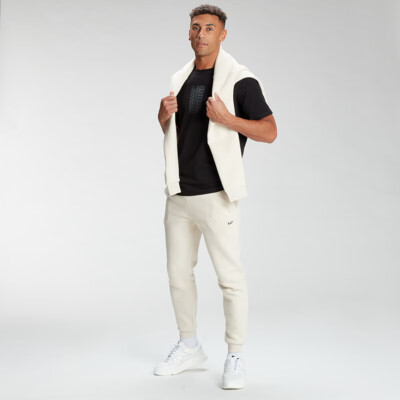 MyProtein Men's Repeat MP Graphic Short Sleeve T-Shirt sort