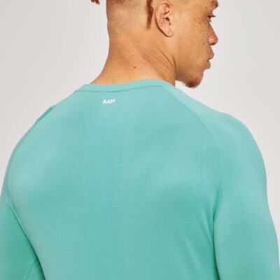 MyProtein Men's Composure Long Sleeve Top vert fumée