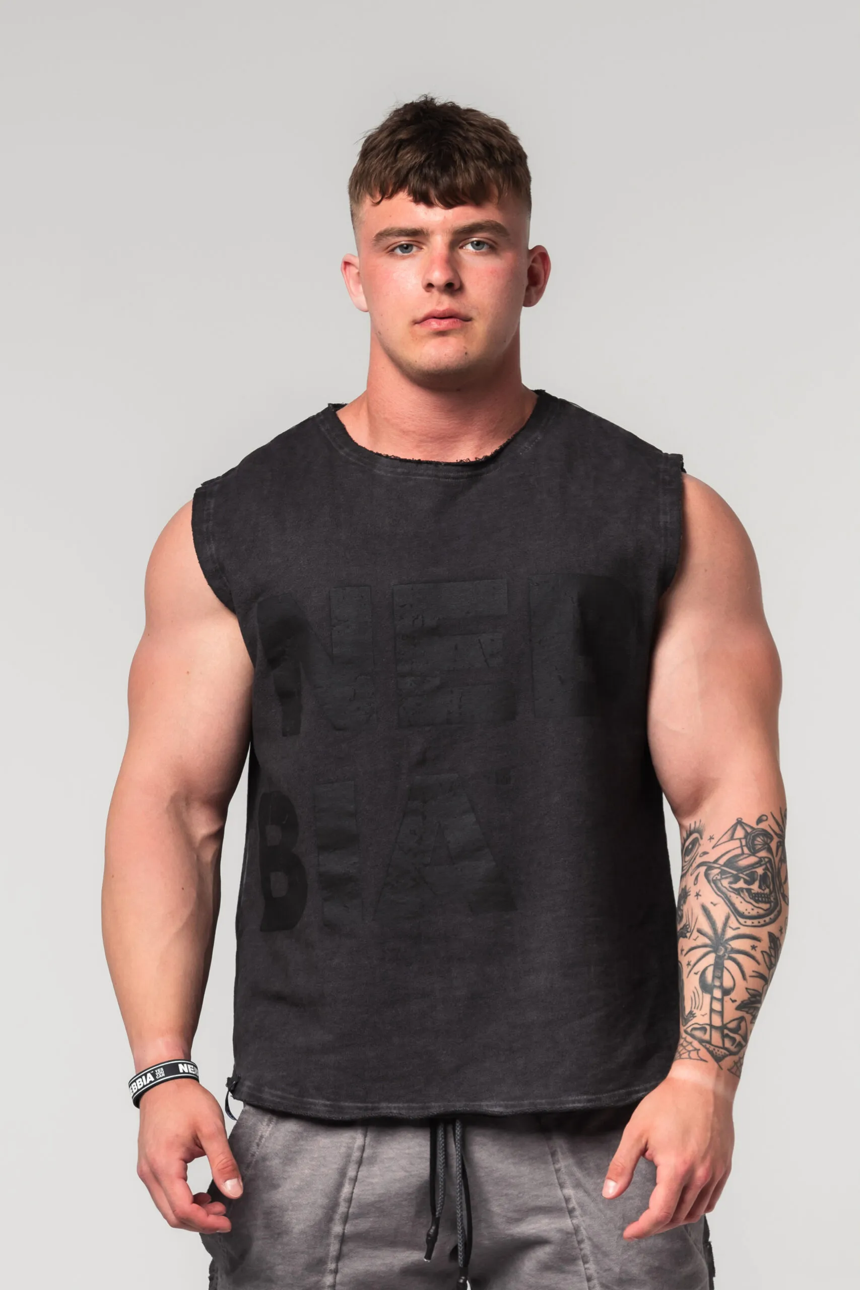 Nebbia Washed-off Tank Top BEASTIN’ 361 czarny L