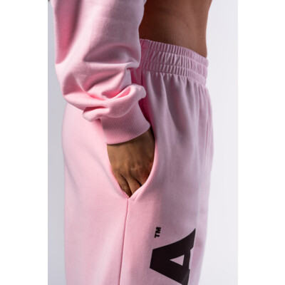 Nebbia Loose-Fit Baggy Pants BOYFRIEND STYLE 432 pink