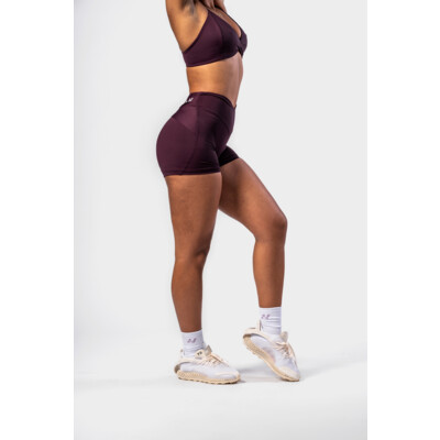 Nebbia V-shaping Belt Shorts STRONG BEAUTY 428 dark red