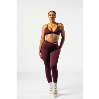 Nebbia Medium-Support Sports Bra TWIST-KNOT 423 dark red