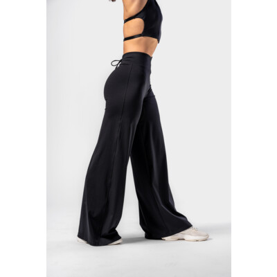 Nebbia Deni x NEBBIA High-waist Flared Pants 312 black